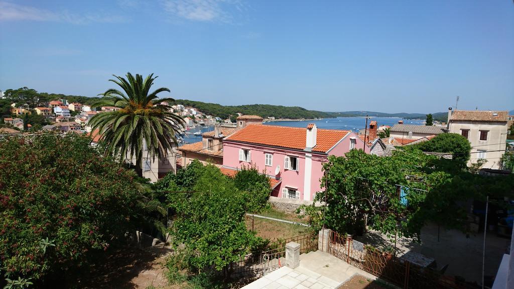 Apartments Villa Adrienne Mali Losinj Bagian luar foto
